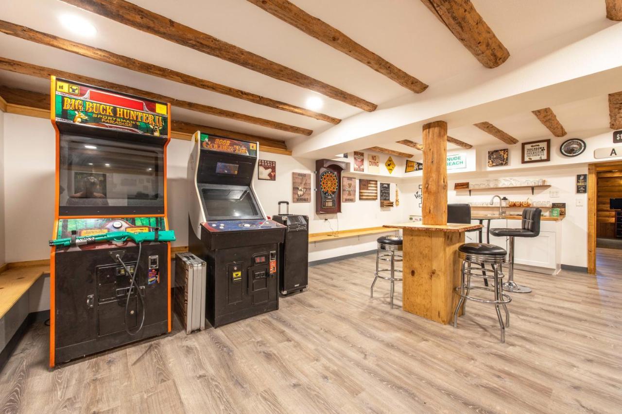 Rowland Log Cabin Home Lyle Экстерьер фото